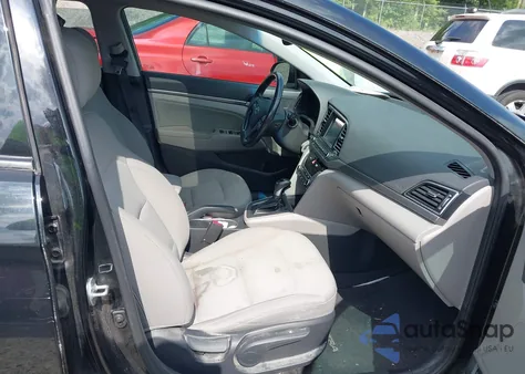 2018 Hyundai Elantra Value Edition z USA, uszkodzony, nr VIN 5NPD84LFXJH256135